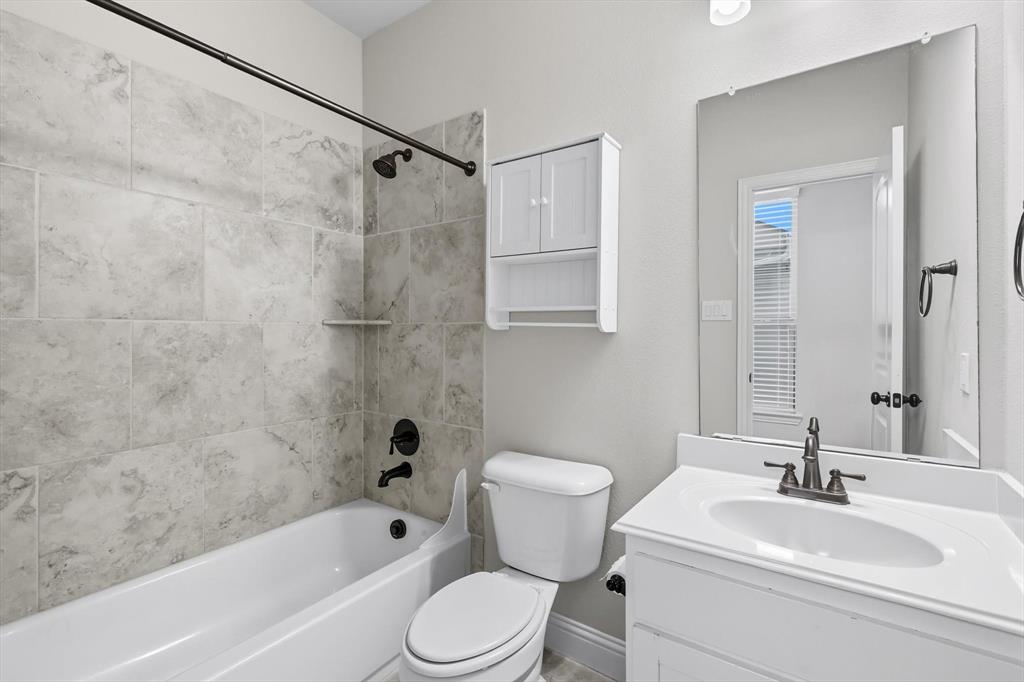 Riverside Point - Residential