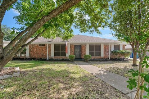 A home in DeSoto