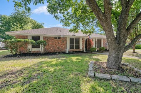 A home in DeSoto