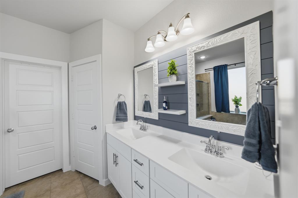 Seventeen Lakes Add - Residential