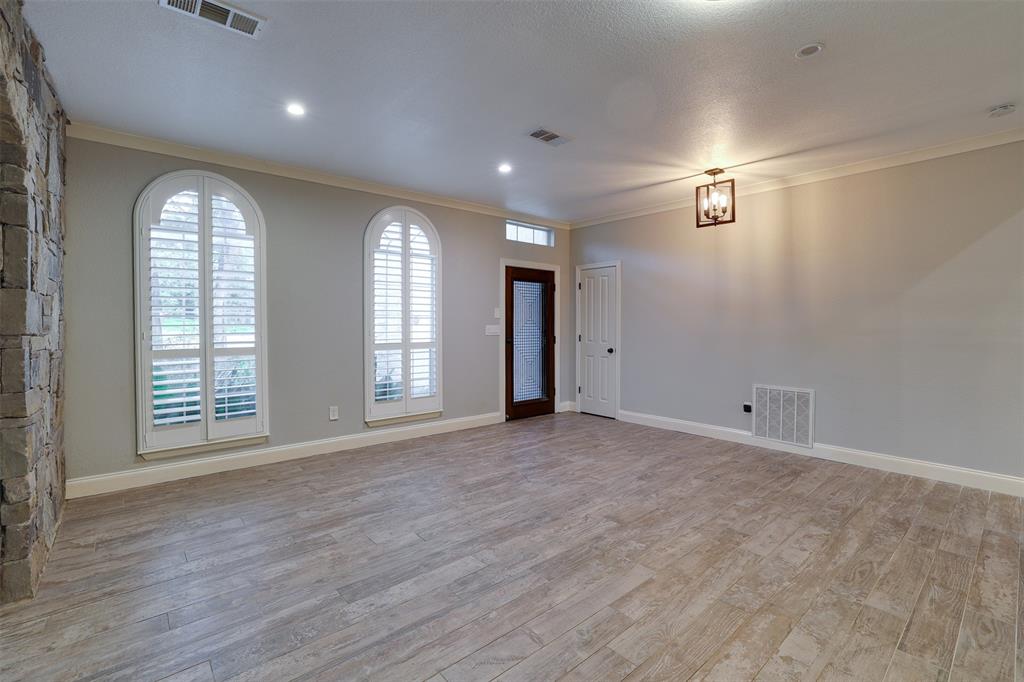 4502 Ridgecrest Drive