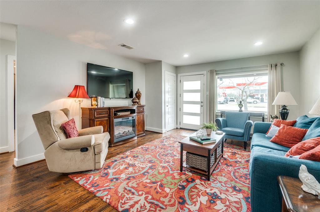 13906 Dennis Lane