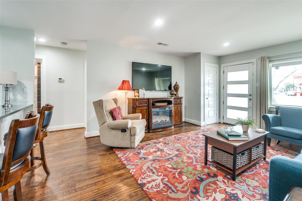 13906 Dennis Lane
