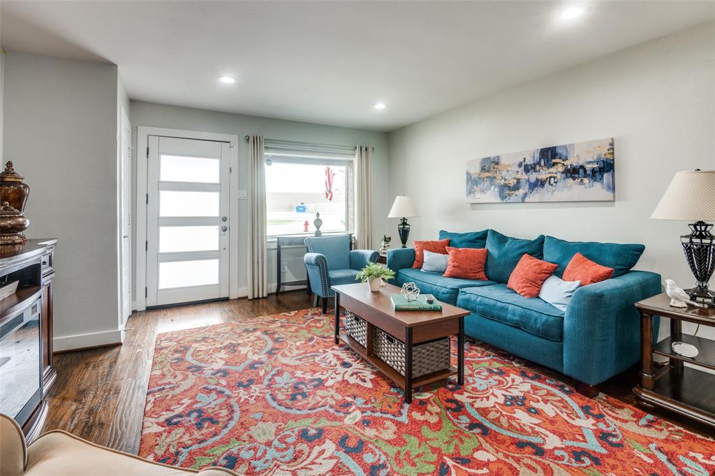 13906 Dennis Lane