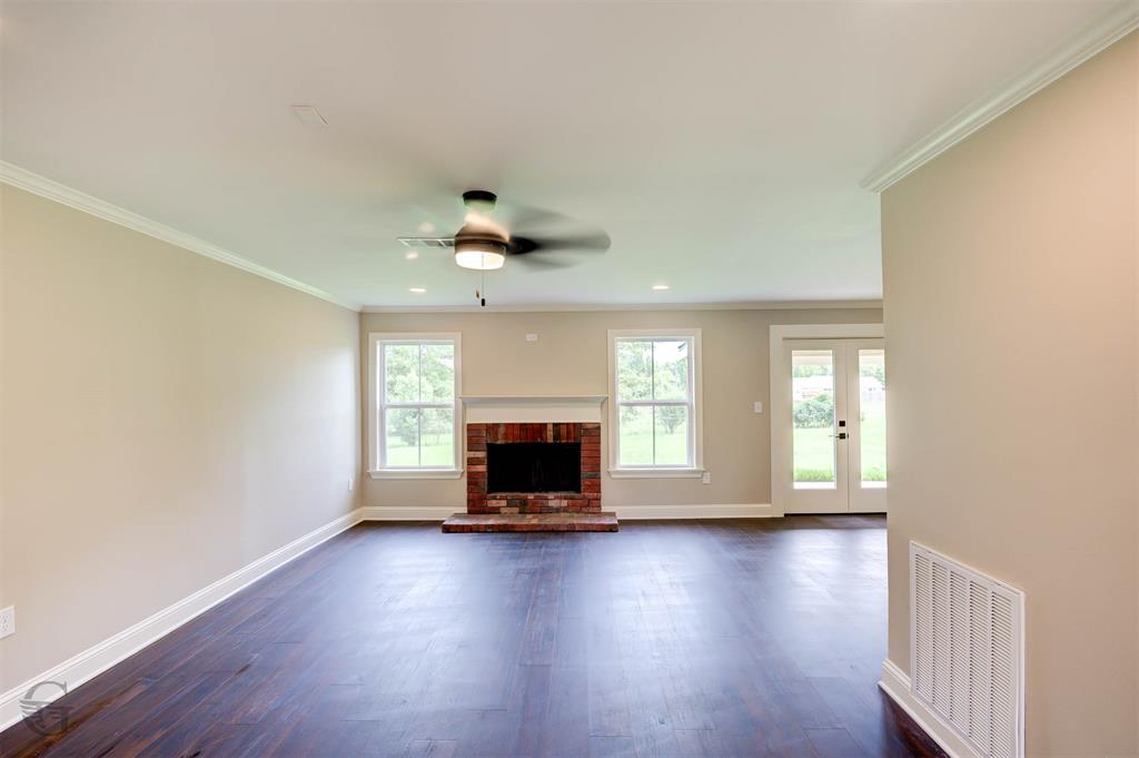 276 Meadowview Lane