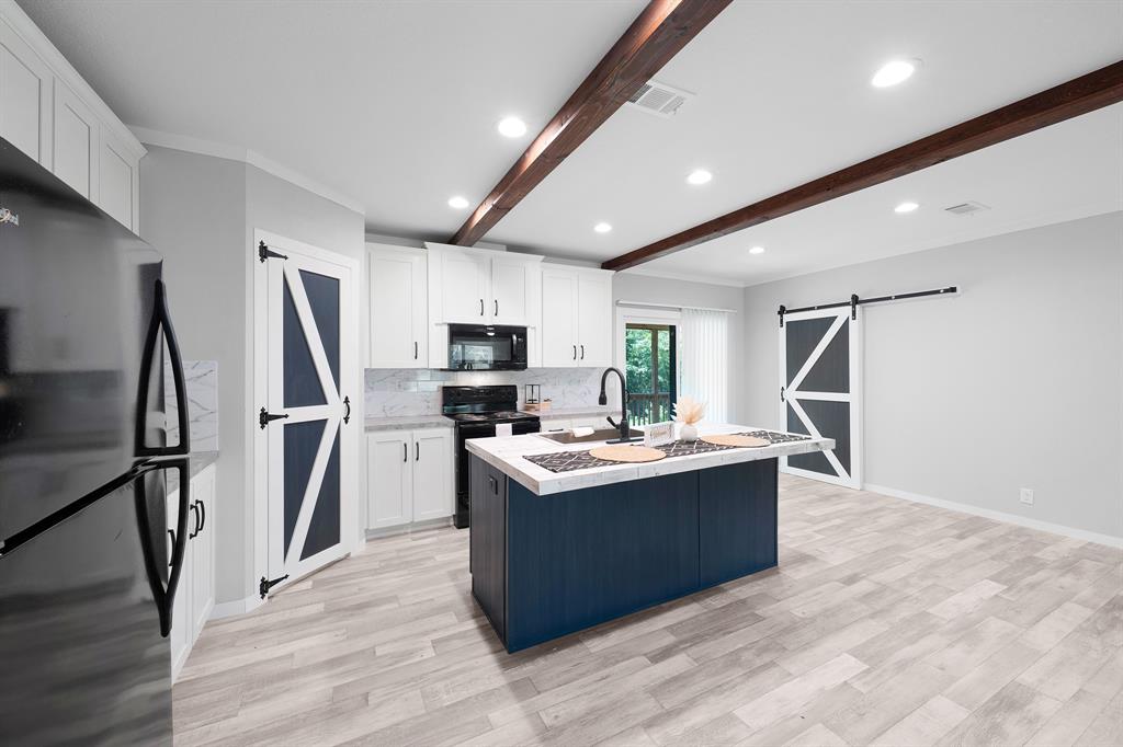 DAWN ESTATES - Residential