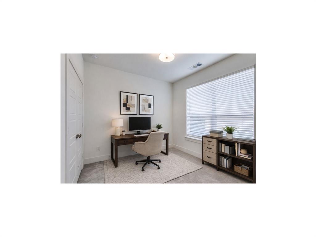 2812 Addison Park Lane