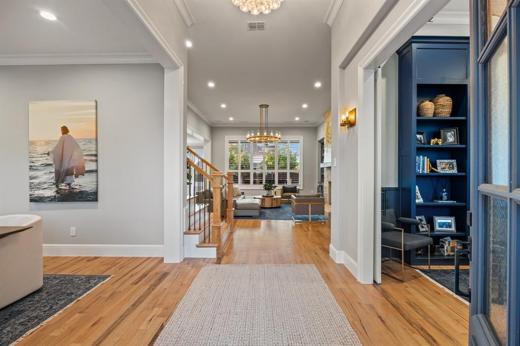 2201 Hanna Court