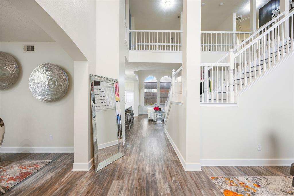 716 Mulberry Lane