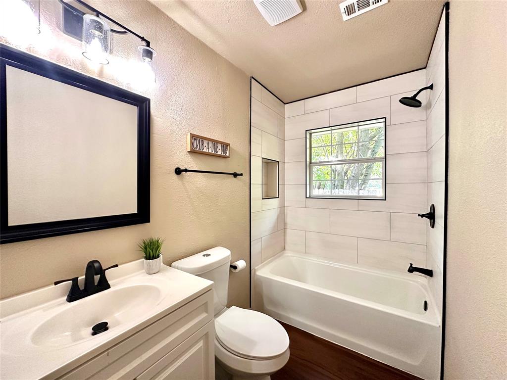 H L Davis Add - Residential