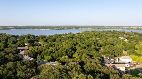 Tiny photo for 3944 Dalgreen Drive, Dallas, TX 75214 (MLS # 21077338)