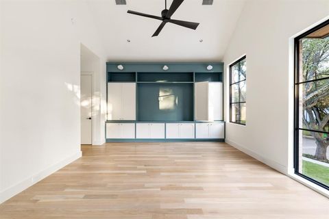 Tiny photo for 3944 Dalgreen Drive, Dallas, TX 75214 (MLS # 21077338)