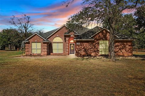 1541 County Road 318 Glen Rose TX 76043