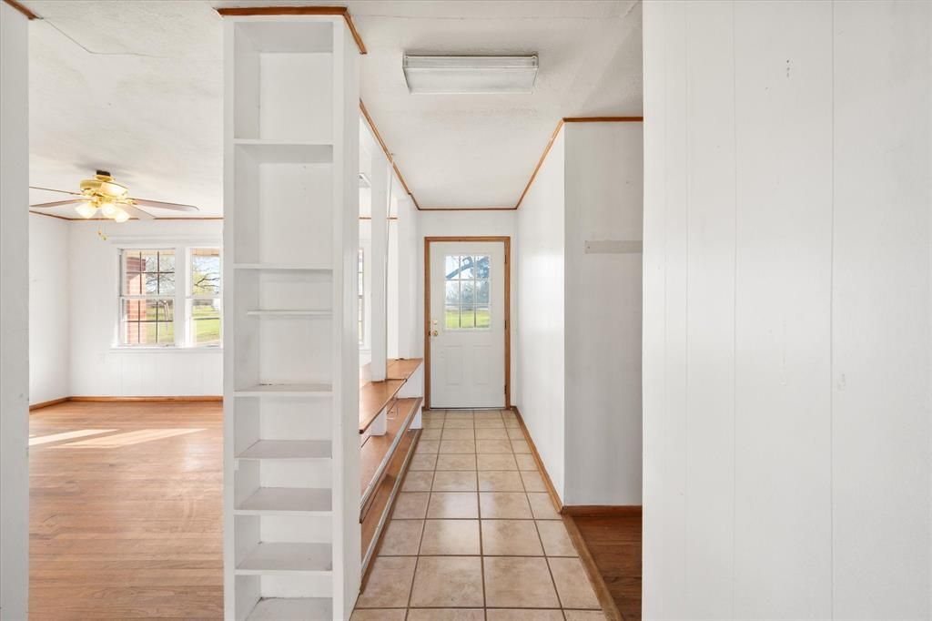 Photo of 2709 Fm 637, Corsicana, TX 75109 (MLS # 21207466)