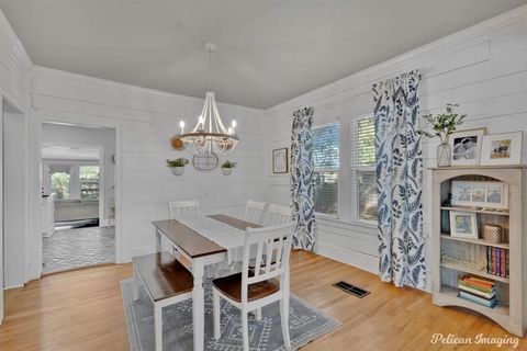 Tiny photo for 120 Archer Avenue, Shreveport, LA 71105 (MLS # 21101506)