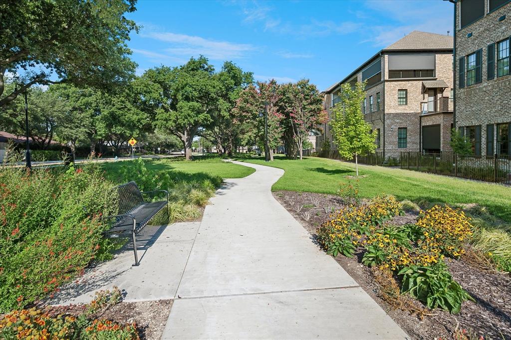 5029 Magnolia Circle
