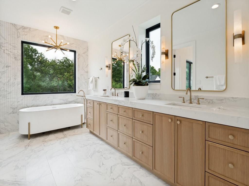 Casa Linda Estates - Residential