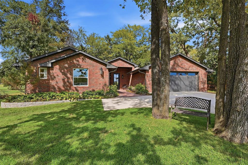 215 Modoc Trail