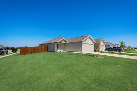 6112 Determine Lane Forney TX 75126