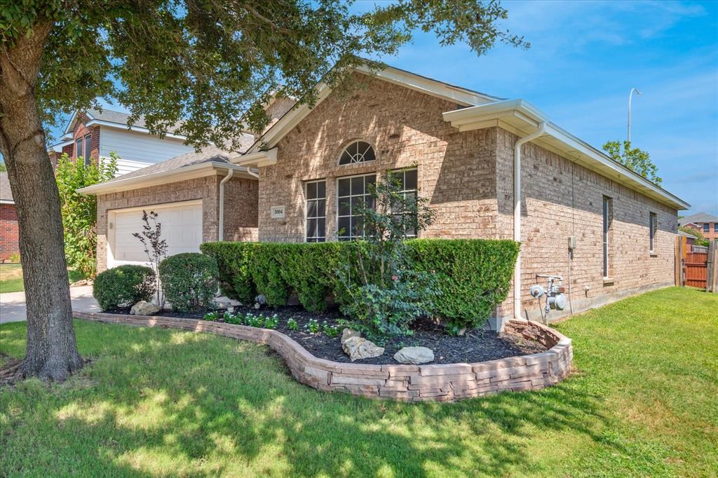 5004 Royal Burgess Drive
