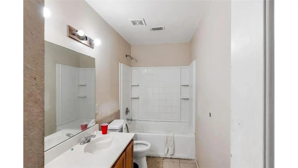 9213 Old Clydesdale Drive