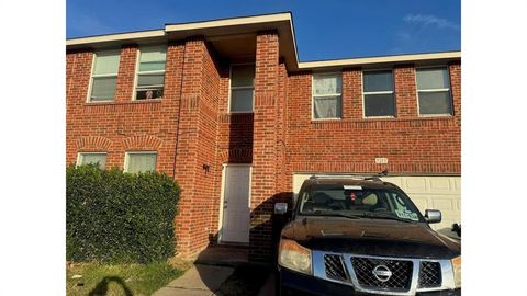 9213 Old Clydesdale Drive Fort Worth TX 76123