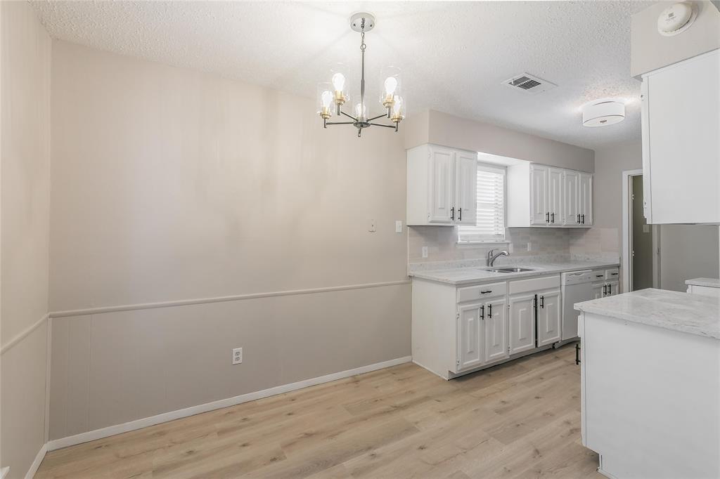 Kings Manor Add Ph 1 & 2 - Residential Lease