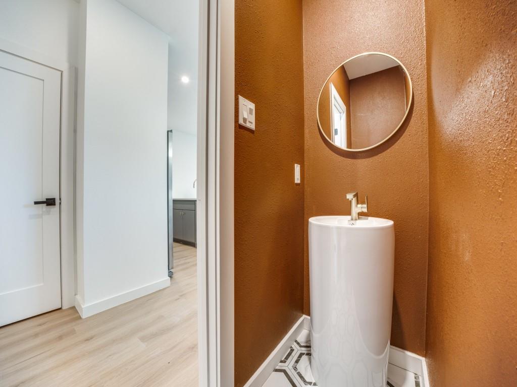 Dallas Land & Loan 03 - Residential