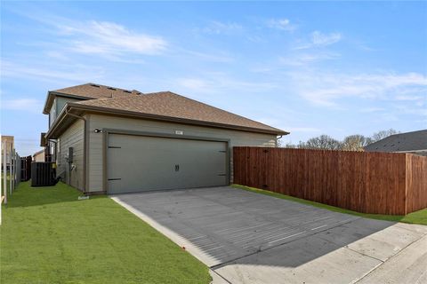 A home in Crandall