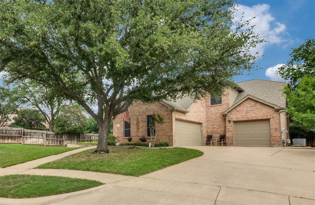 2218 Forest Creek Drive