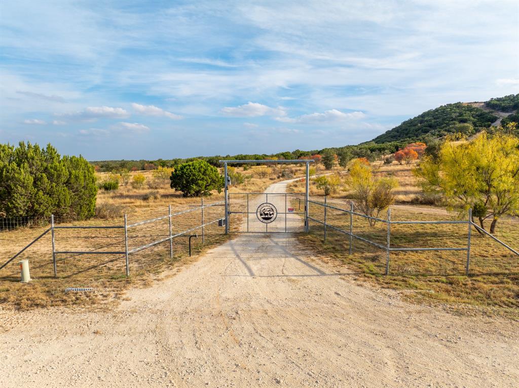 Buffalo4 Ranch CR 290