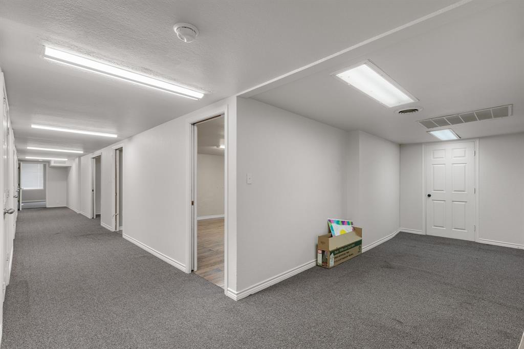 Cowan - Commercial Sale