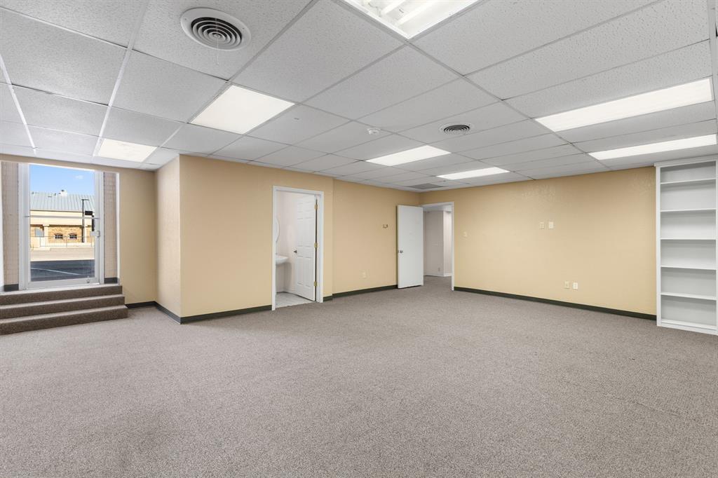 Cowan - Commercial Sale