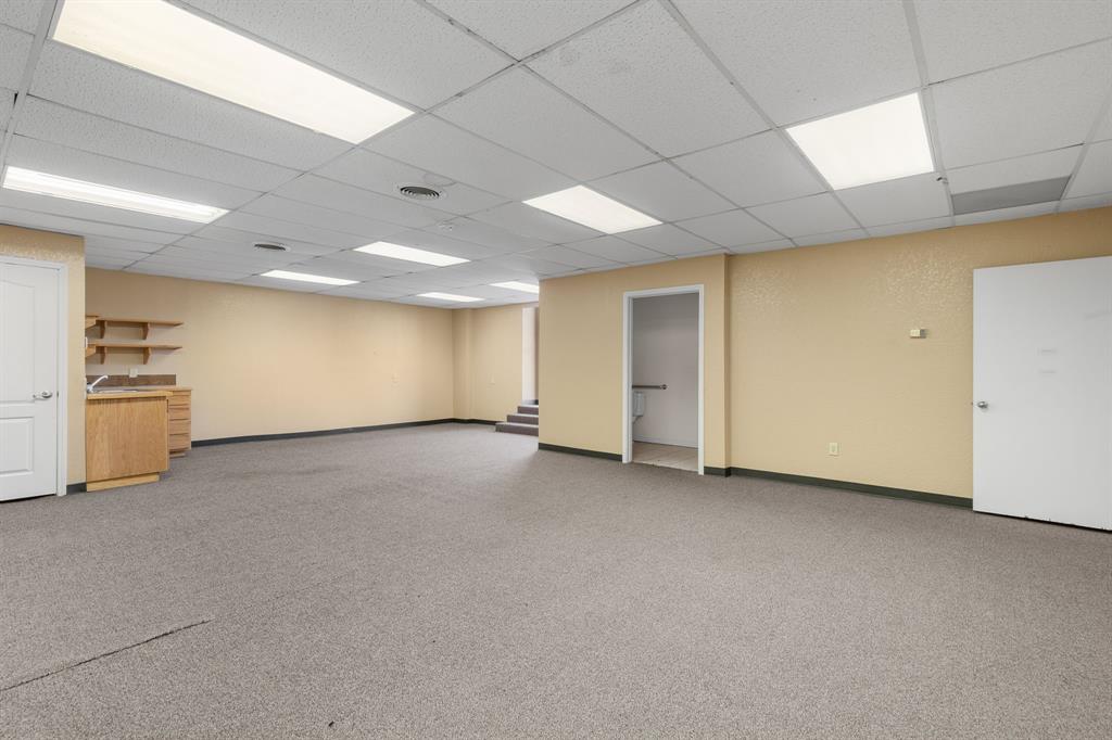 Cowan - Commercial Sale