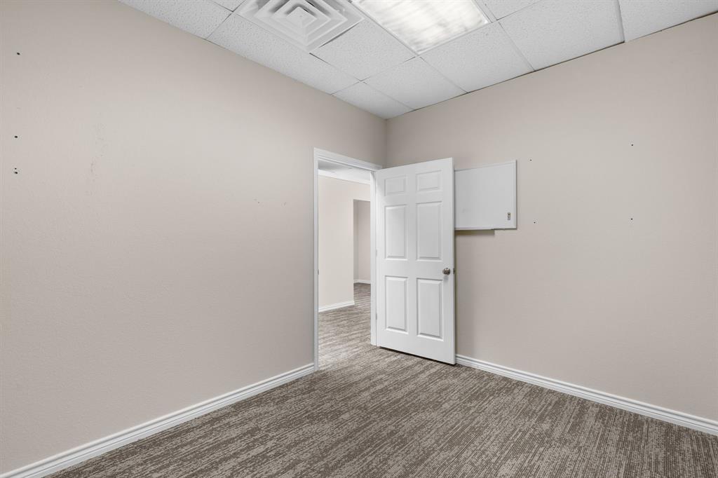 Cowan - Commercial Sale