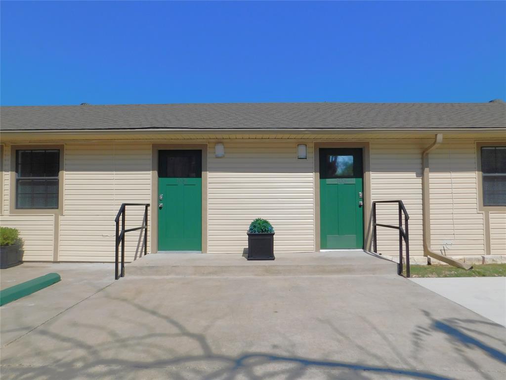 E Puchalski - Residential Lease