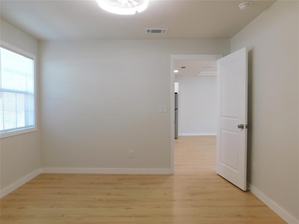 E Puchalski - Residential Lease