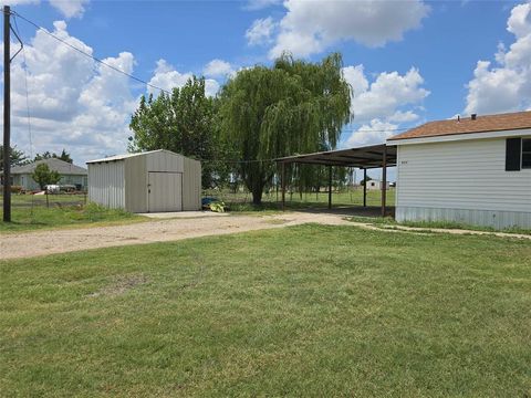 A home in Waxahachie