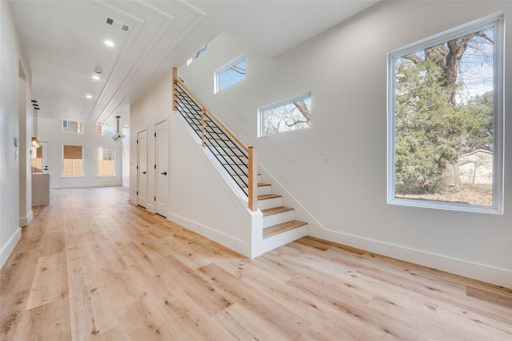 Meadowmere 03 - Residential