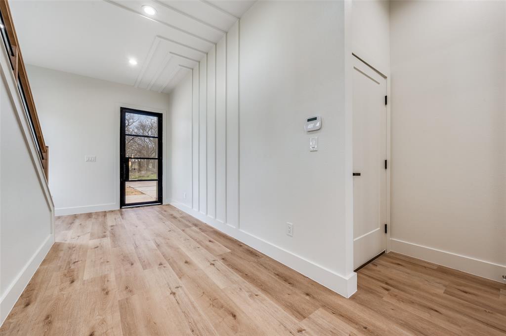 Meadowmere 03 - Residential