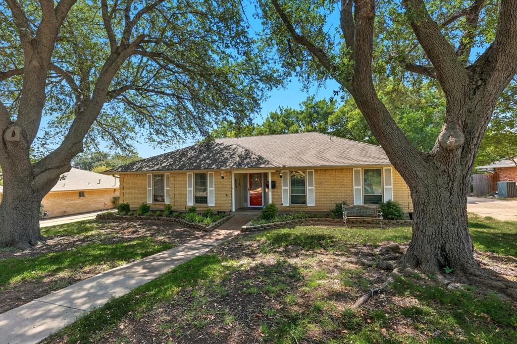 1109 Capetown Drive