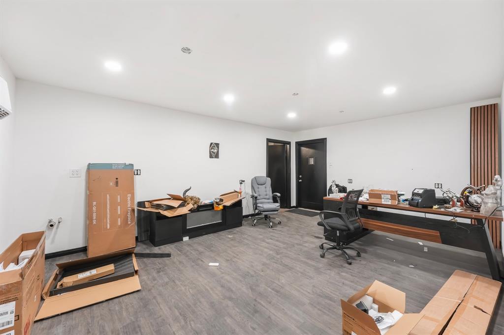 G W Glover Abst 525 - Commercial Sale