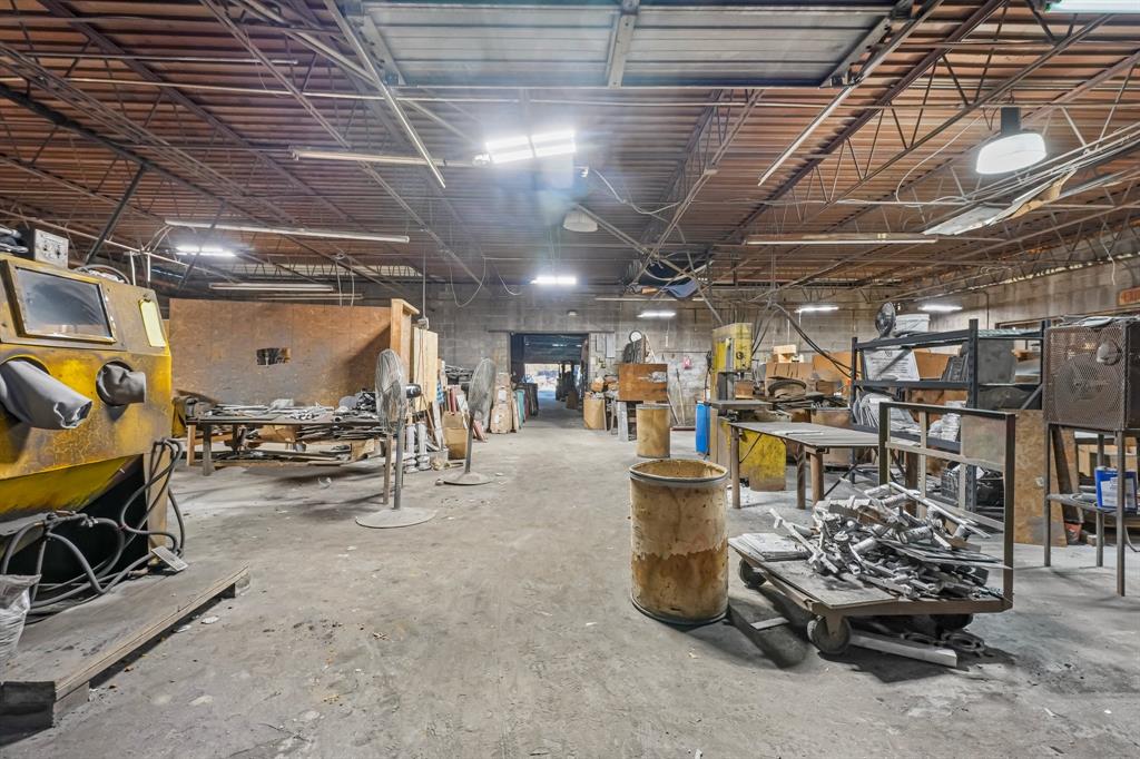 G W Glover Abst 525 - Commercial Sale