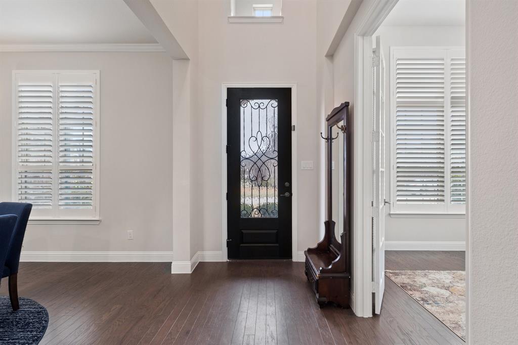 800 Neches River Drive