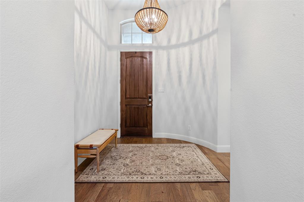 10105 Warberry Trail