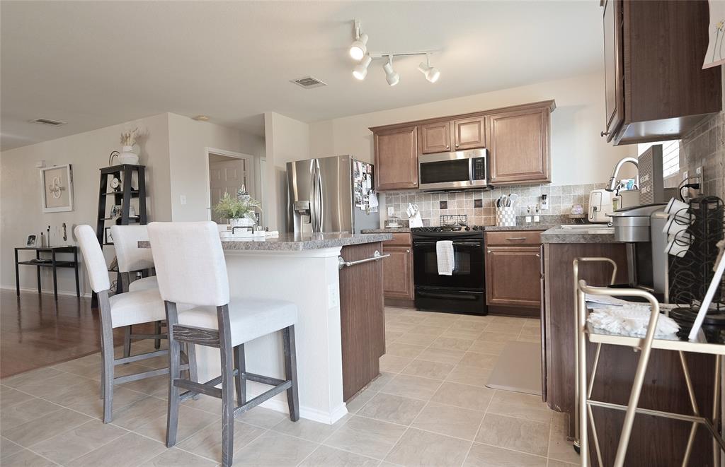 Saddlebrook Estates Ph 2 Krum - Residential