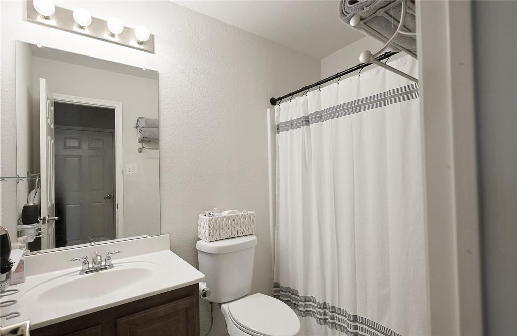 Saddlebrook Estates Ph 2 Krum - Residential