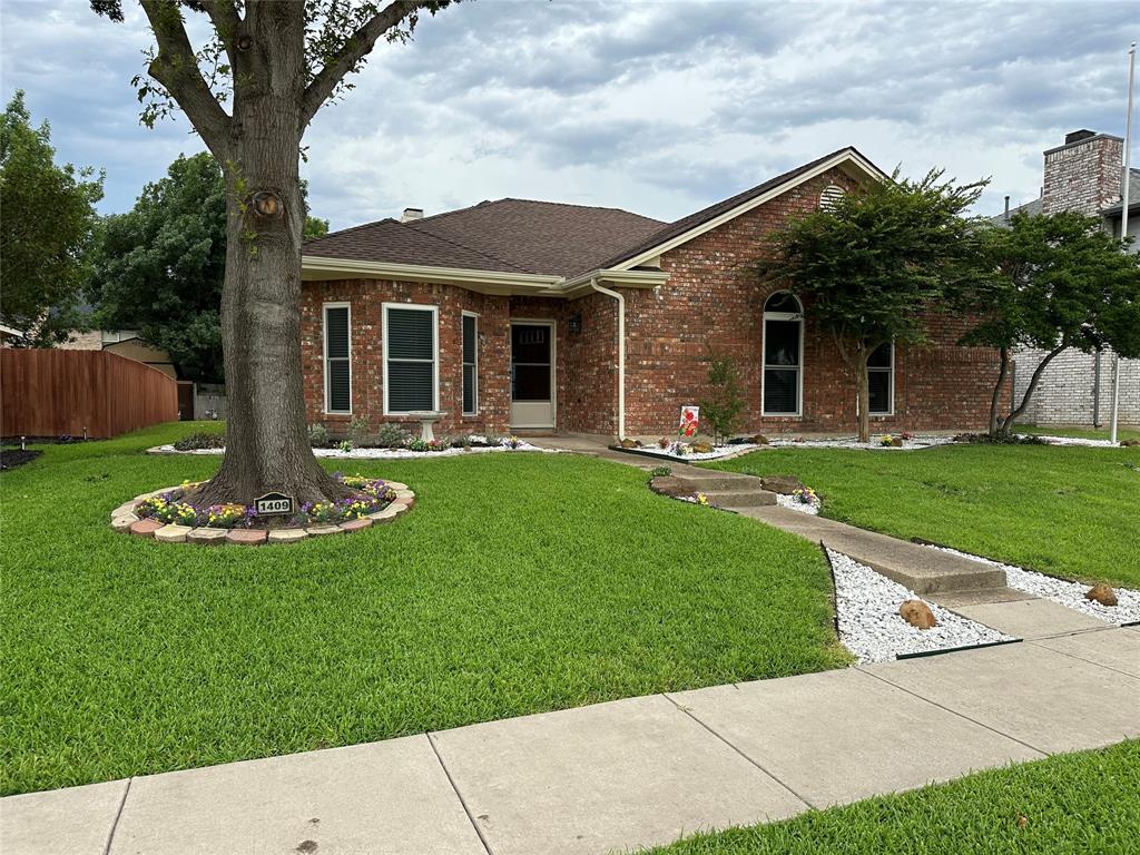 1409 Creek Valley Road
