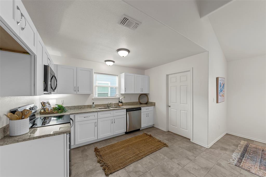 Whitney Estates - Residential