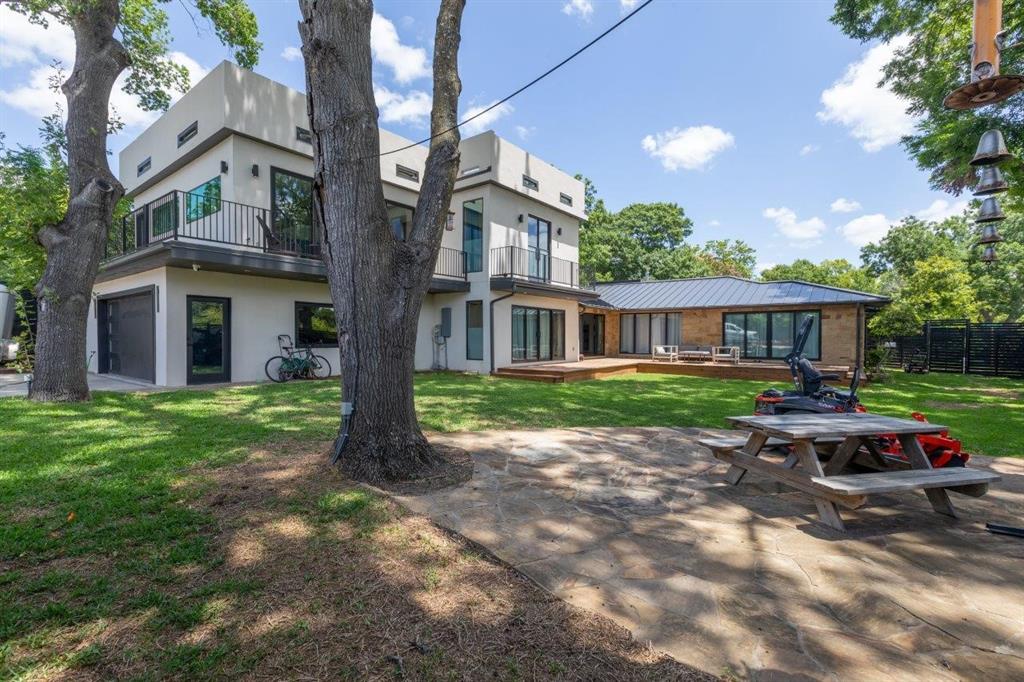 601 Ray Andra Drive